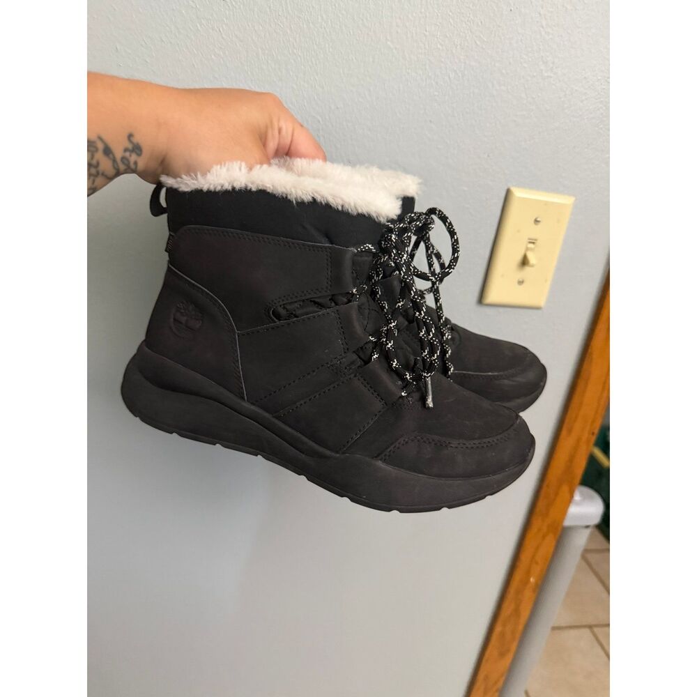 Timberland Boroughs Project Boots Black With White Fur Thermolite Women's Sz 7.5